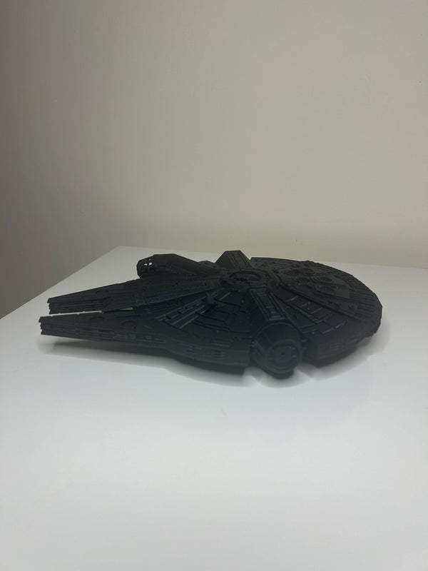 Millennium Falcon - Star Wars - 3D printed - Model - 3D Print - Figurine - Hand Painted