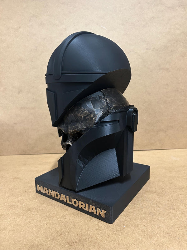 Mandalorian Skull Helmet - Mandalorian - 3D printed - Display - 3D Print - Hand Painted