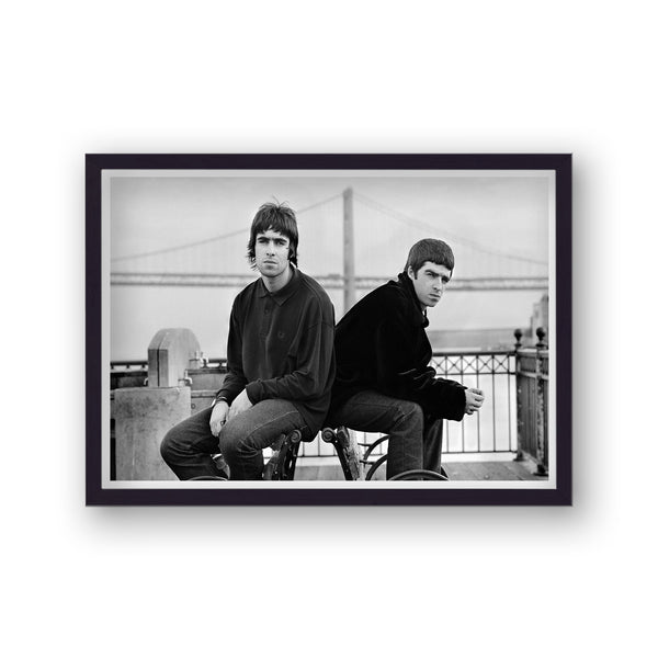 Oasis Early Promo Shot 2
