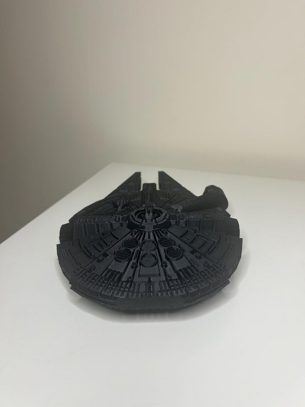 Millennium Falcon - Star Wars - 3D printed - Model - 3D Print - Figurine - Hand Painted