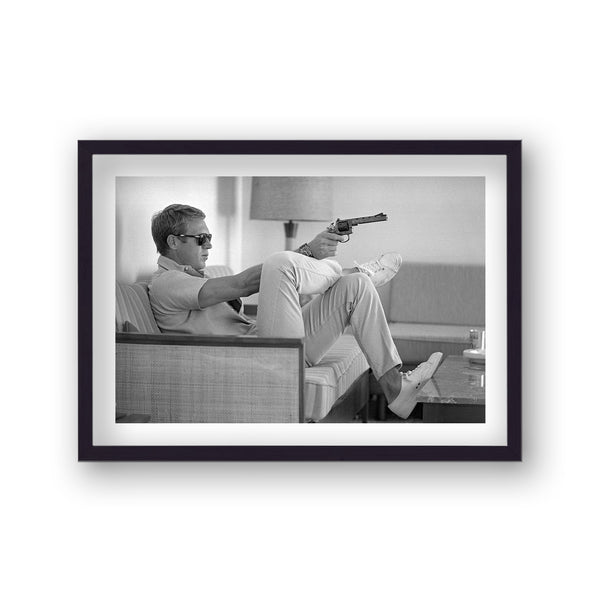 Steve Mcqueen Sat In Lounge Pointing Cocked Revolver Vintage Icon Print