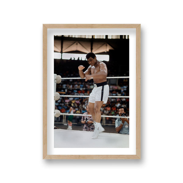 Ali Warms Up In The Ring Before His 1975 Thrilla In Manilla Versus Joe Frazier Vintage Icon Print